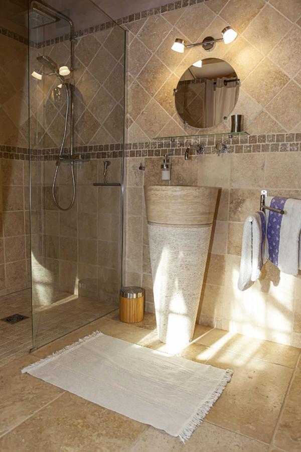 Mas Des Rabasses Bed and Breakfast Le Pontet  Εξωτερικό φωτογραφία