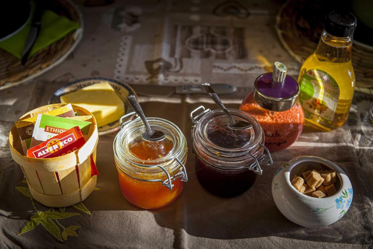 Mas Des Rabasses Bed and Breakfast Le Pontet  Εξωτερικό φωτογραφία