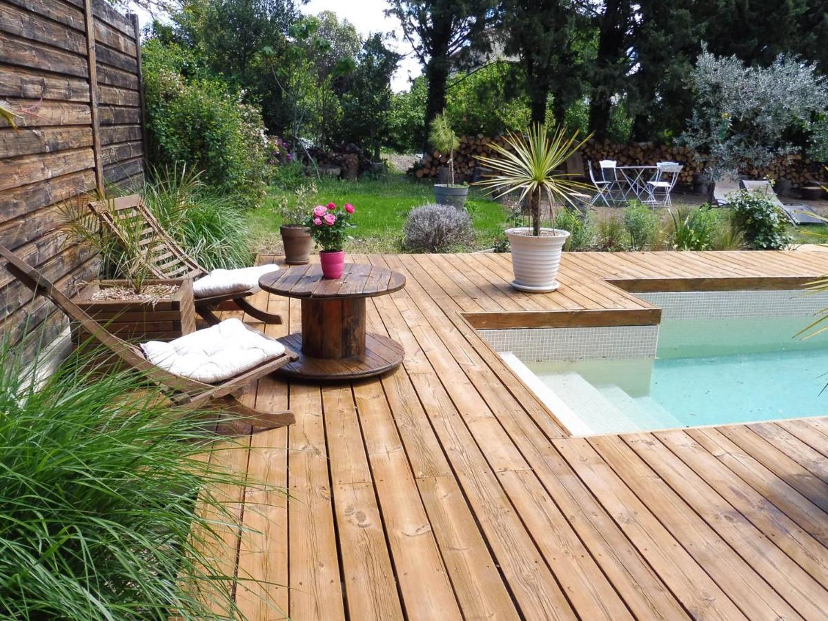 Mas Des Rabasses Bed and Breakfast Le Pontet  Εξωτερικό φωτογραφία